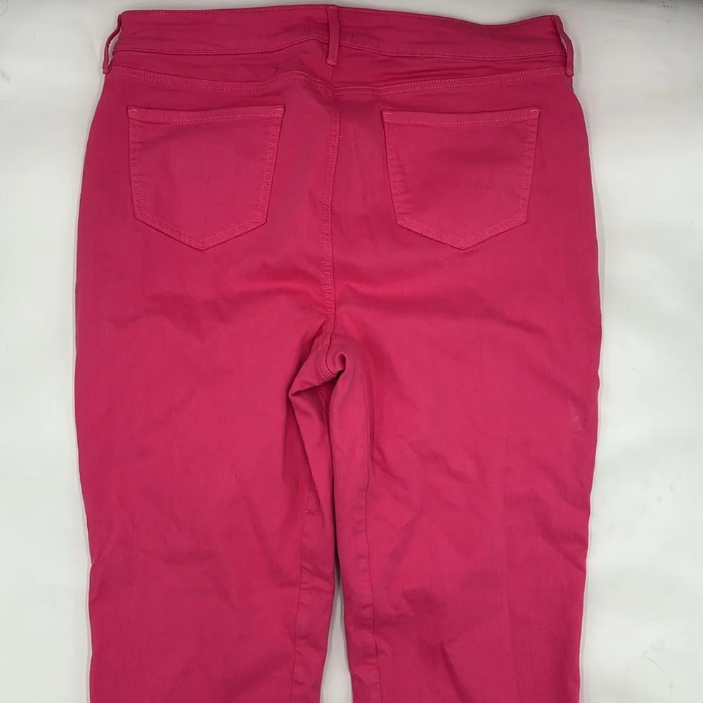 NYDJ Marilyn Straight Lift Crop Xtuck Jean in Pink Peony - Picture 3 of 7